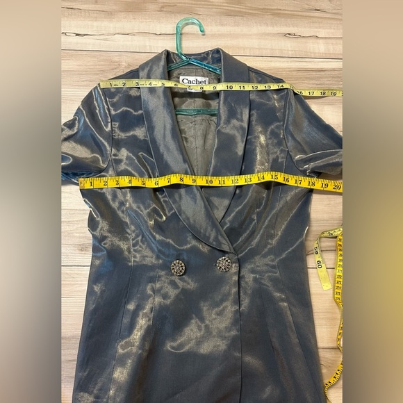 Vintage Cachet Blazer - Picture 6 of 9